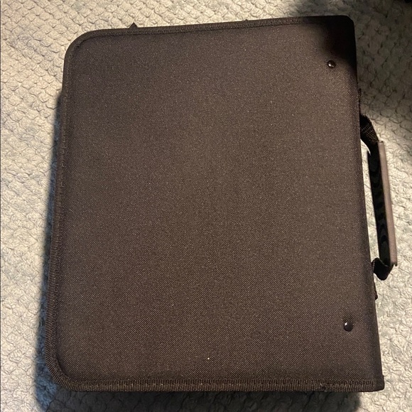 Leopard Print Binder Case - Picture 2 of 4